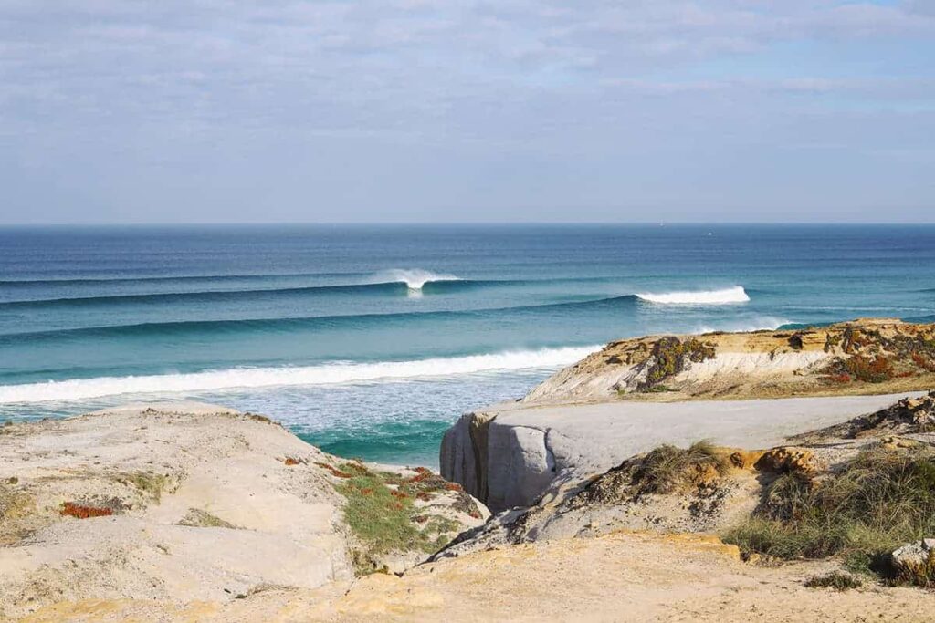RIDE Surf Resort & Spa - Family Surf Co