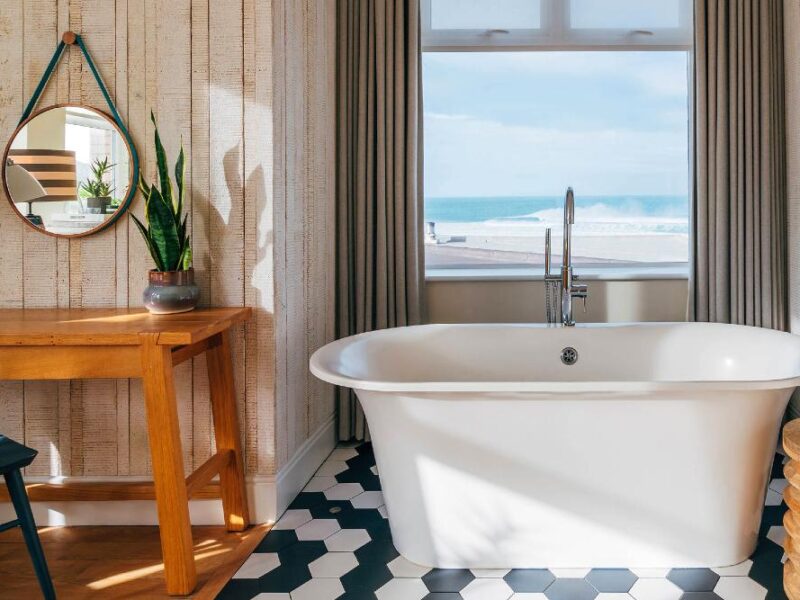 WATERGATE BAY HOTEL